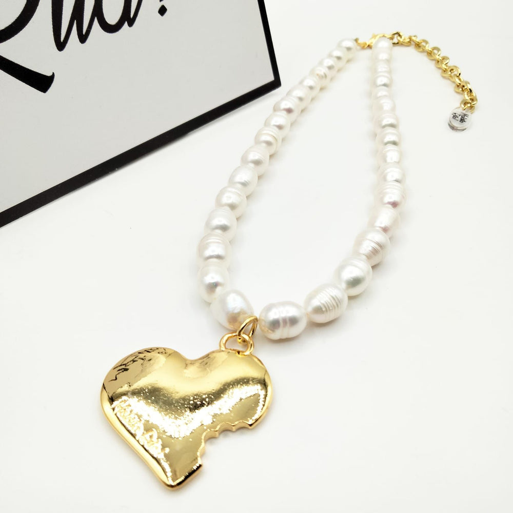 Maldita Rita necklace Corazón Mordido Collection