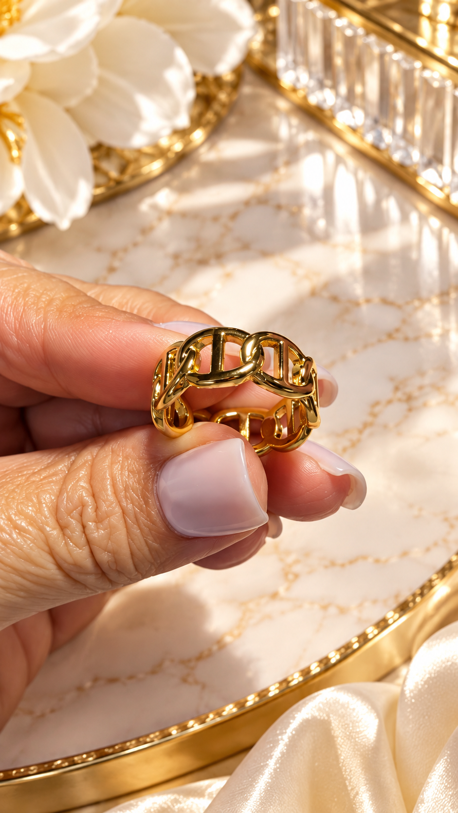 Camille Link Band Ring