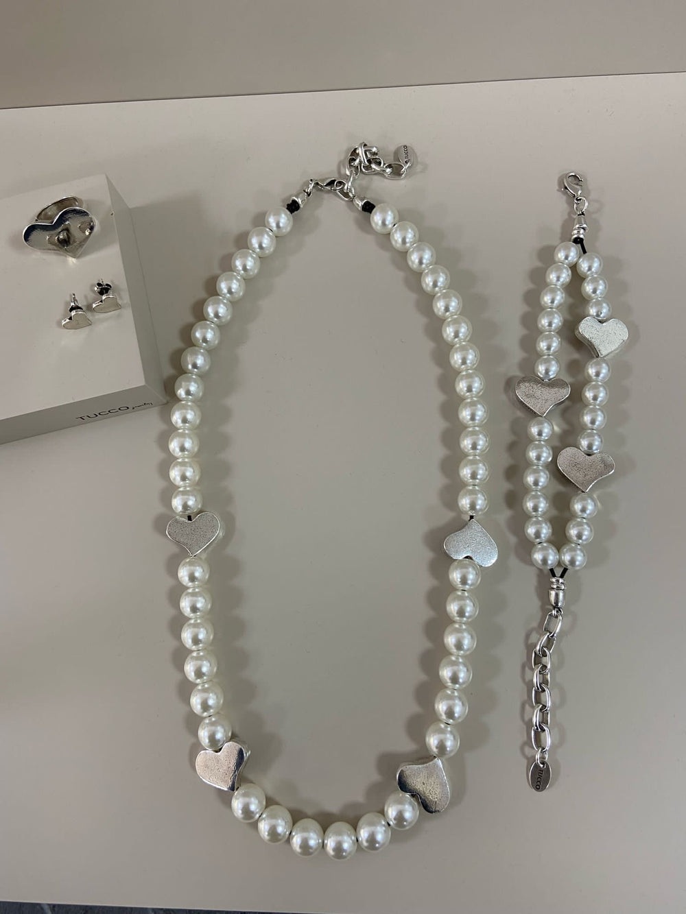 Tucco pearls necklace