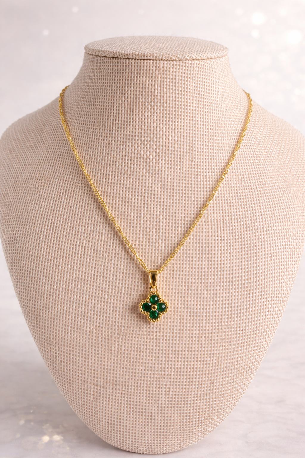 Eliana single clover