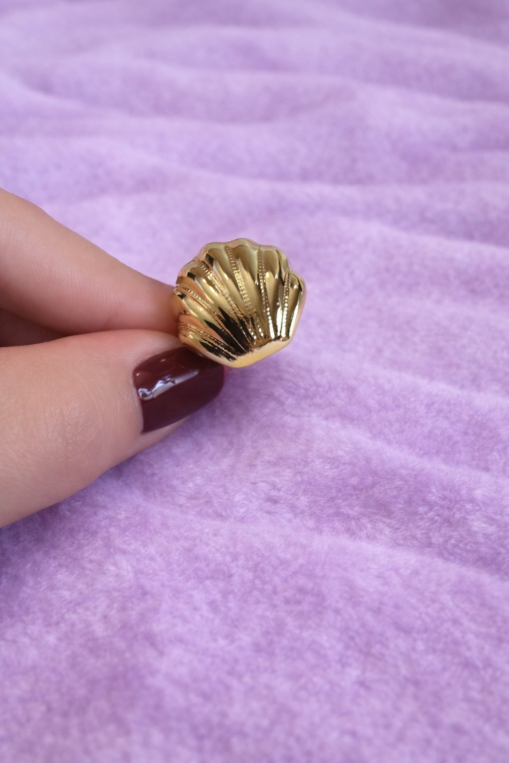Damaris Shell Ring