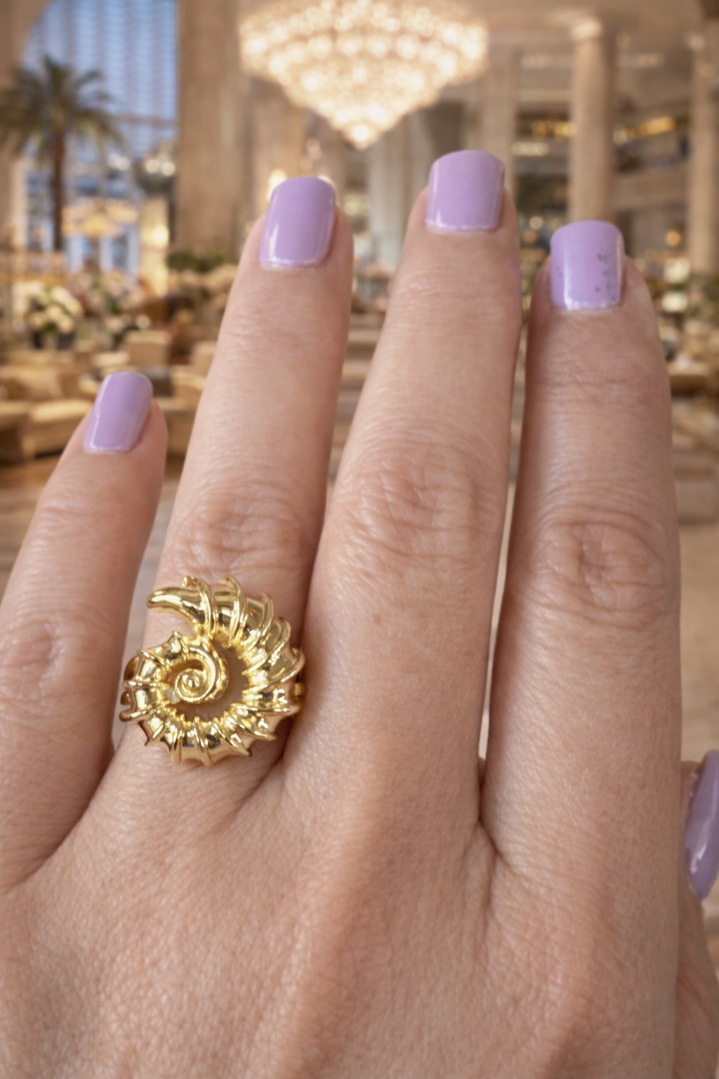 Maréa Shell Spiral Ring