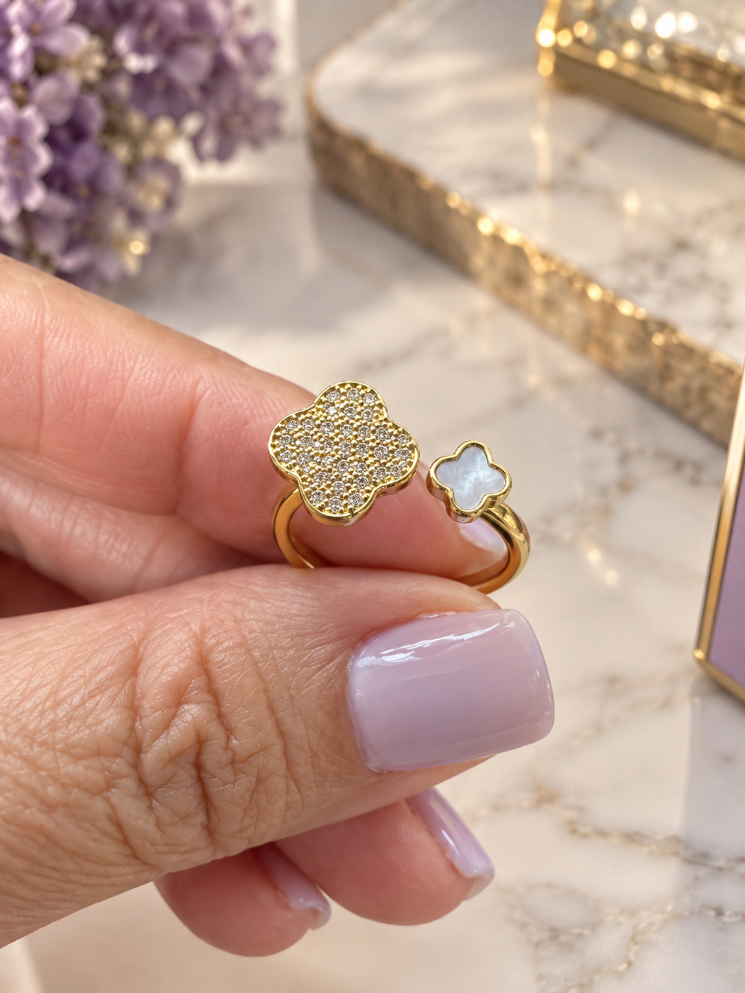 Noemi Double Clover Ring