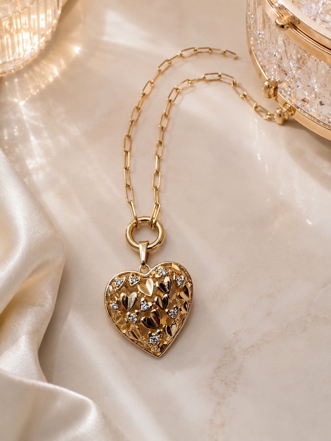 Everly necklace