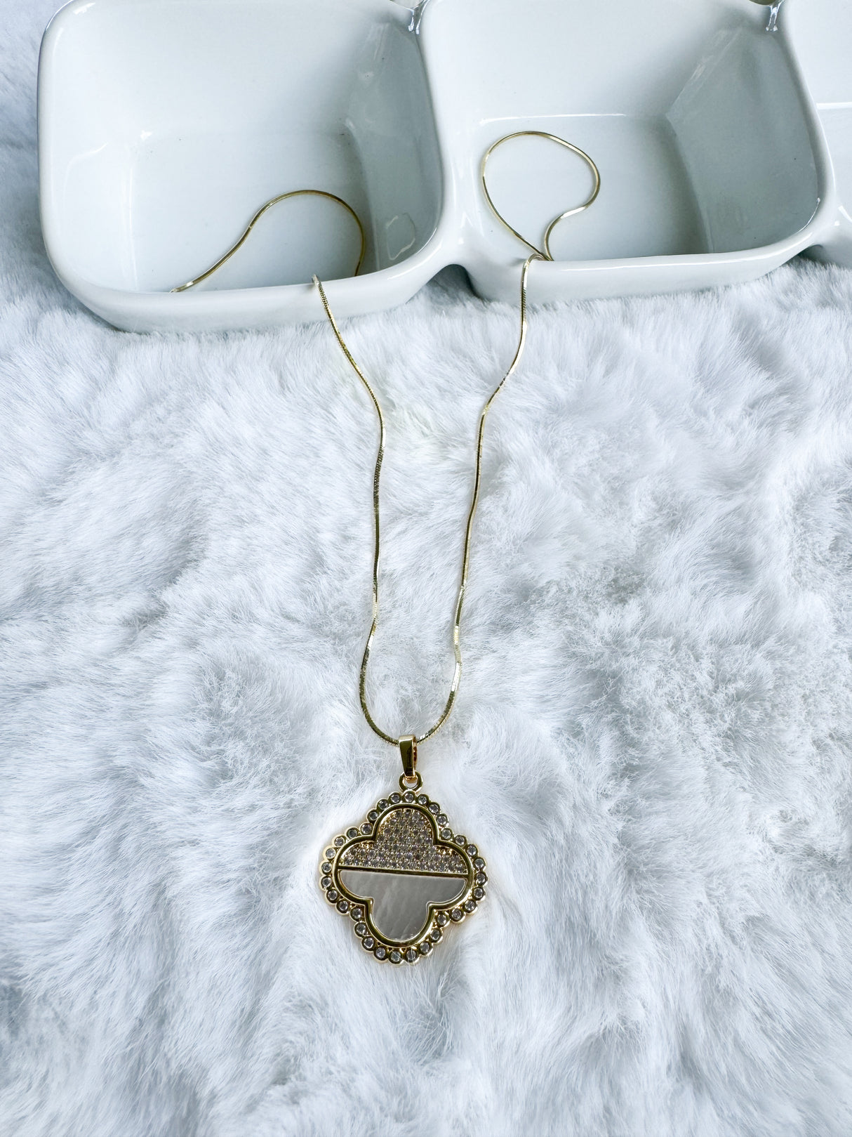 Sophia necklace