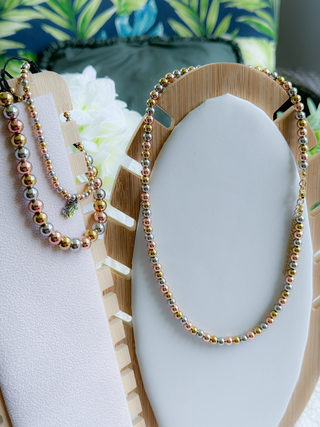 Basic beads necklace