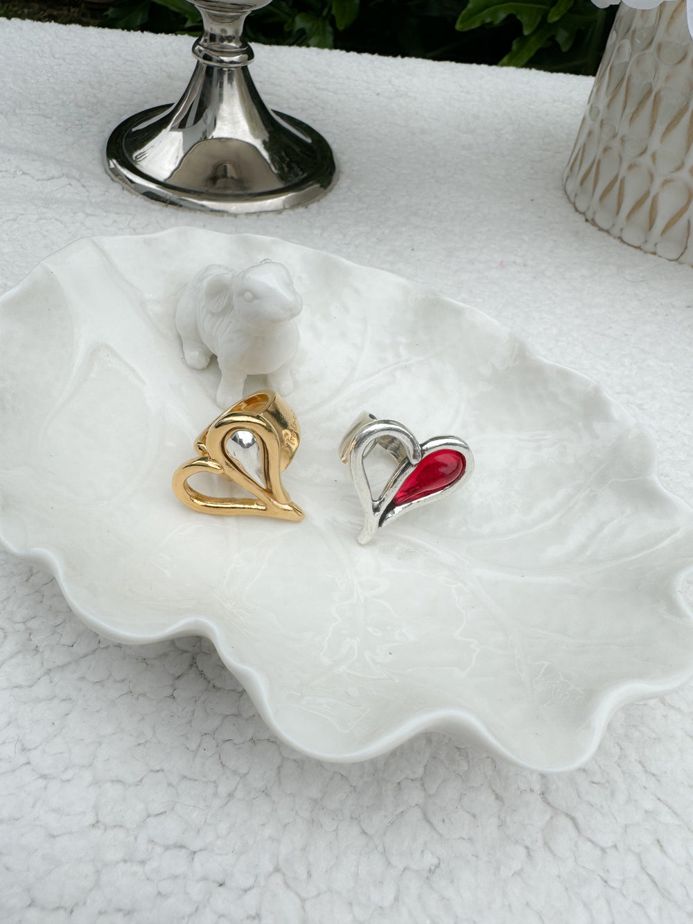 Tra-la-ra big heart ring.  Pasión Collection