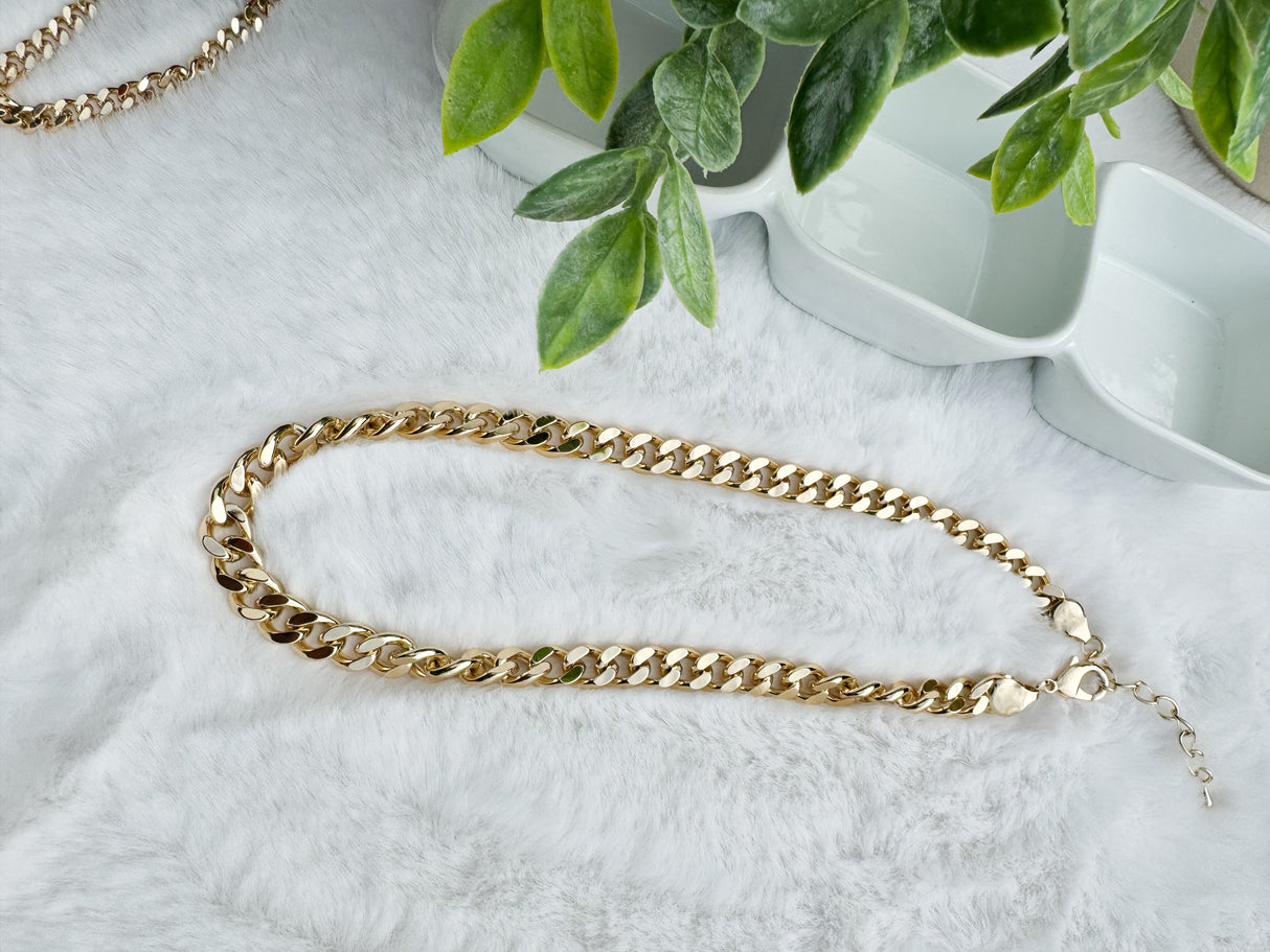 Henrietta necklace