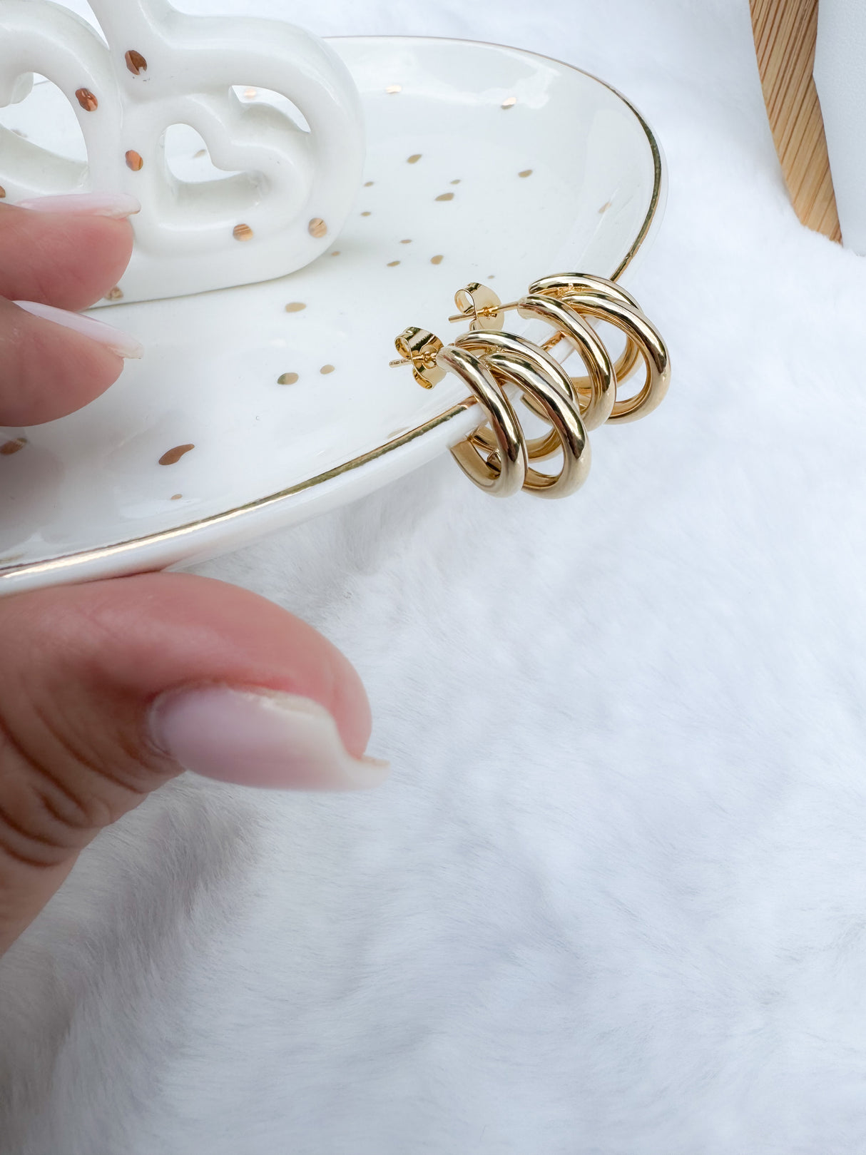 Stainless steel hoops earrings