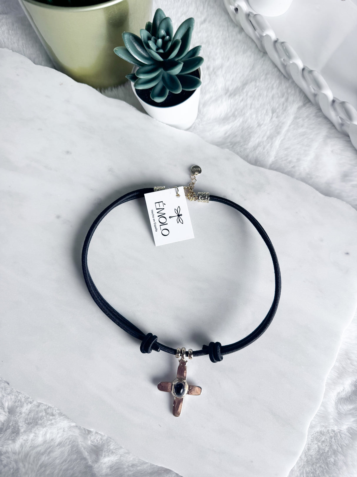 Emolo cross necklace