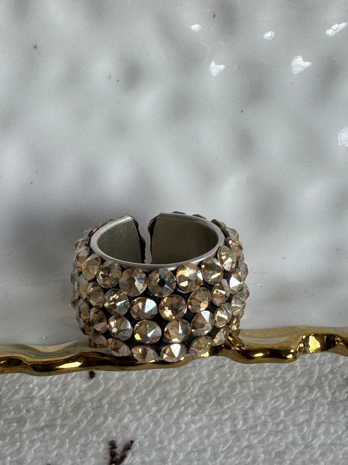 Italian bicolor ring from B.E. designer