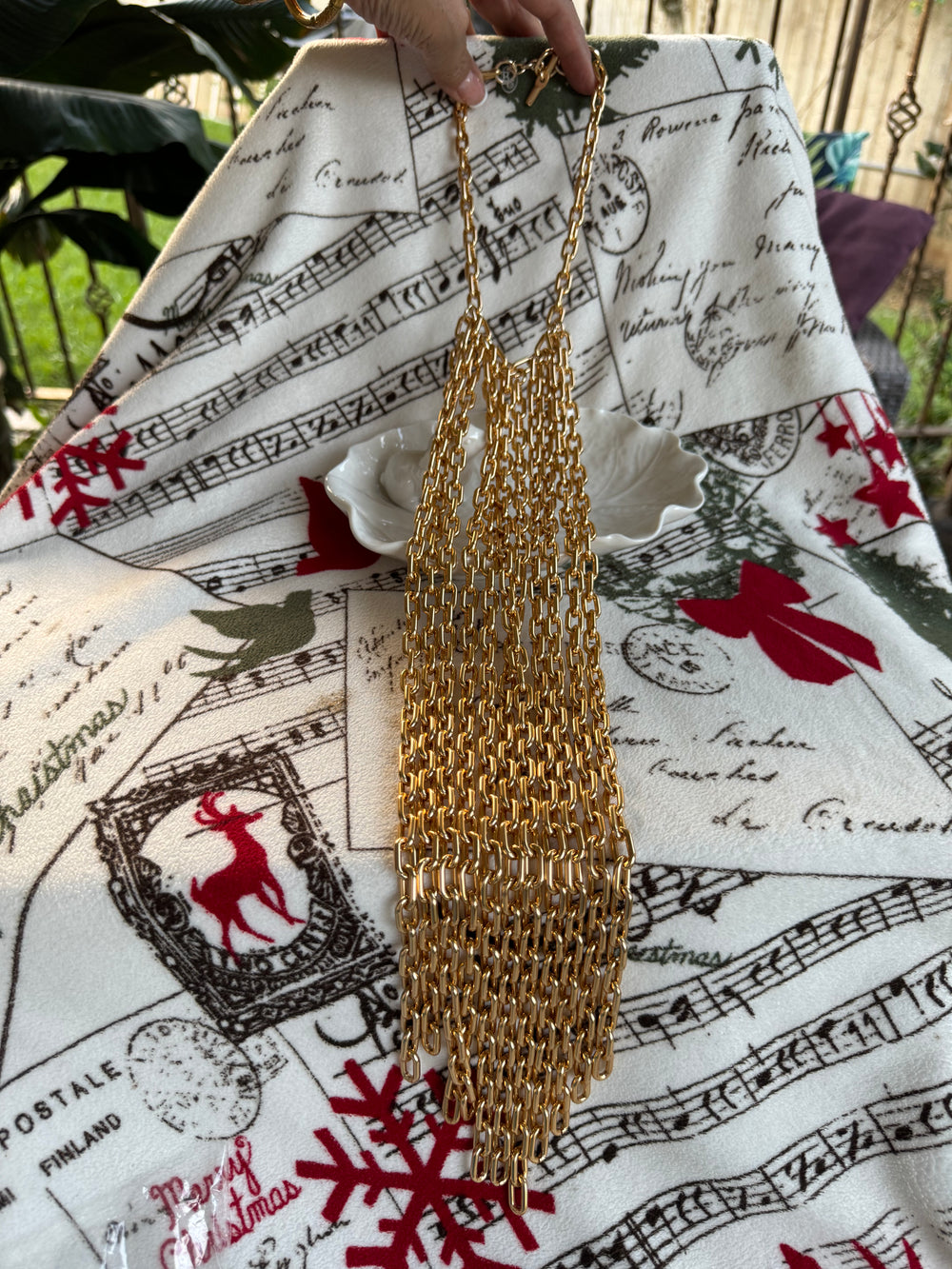 B.E chains necklace