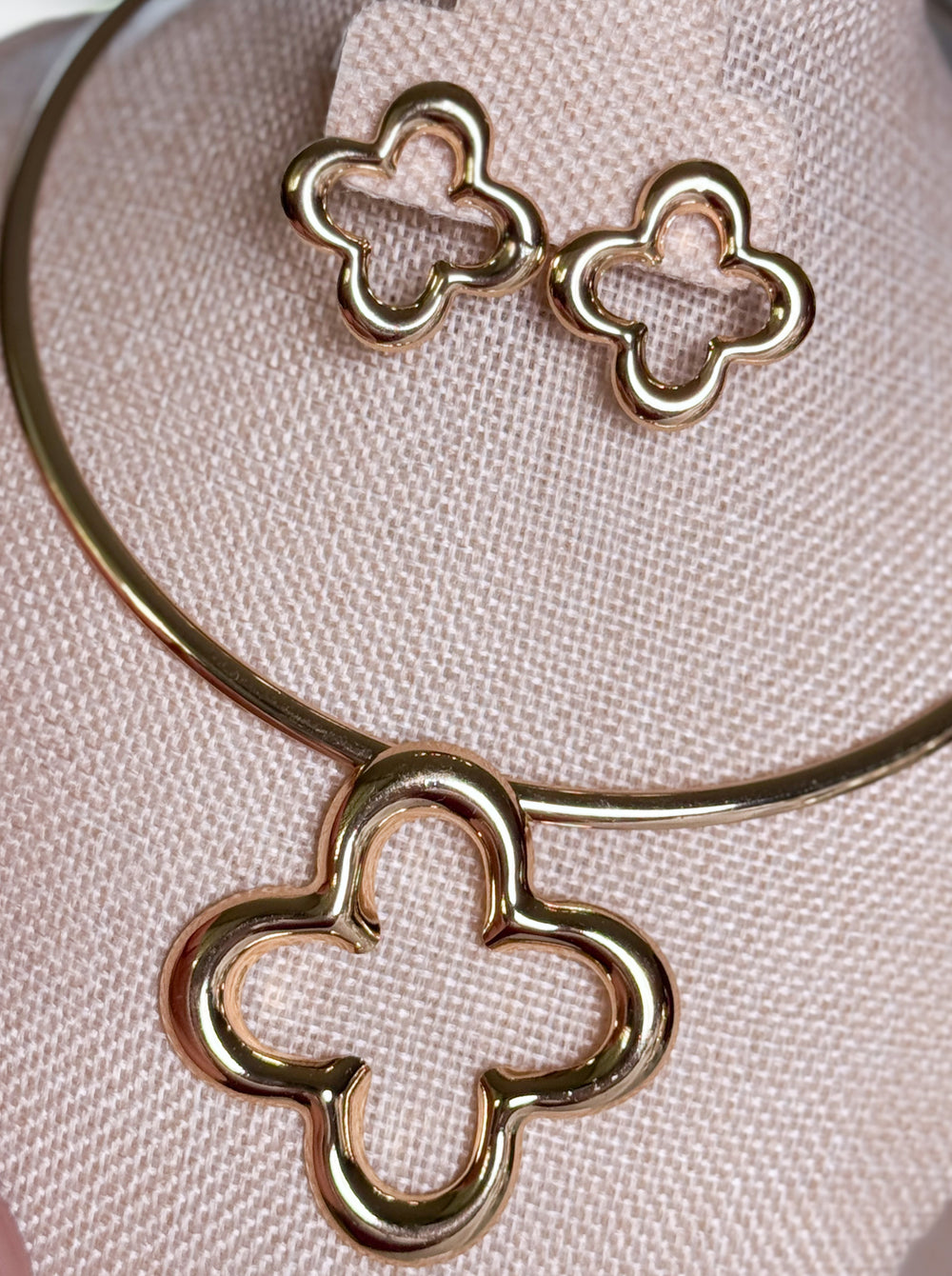 Miriam necklace & earrings set