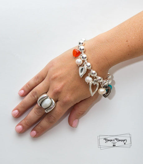 Coolskin bracelet with hearts