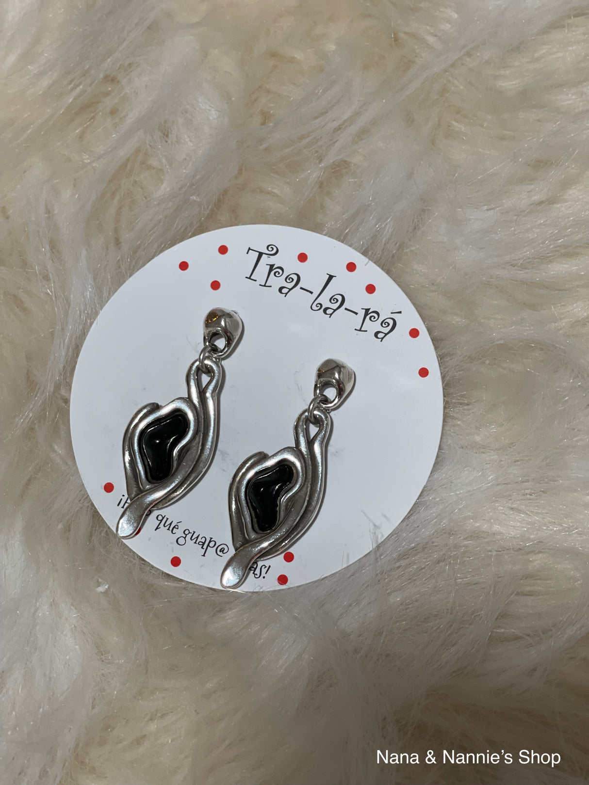 Tra-La-Ra earrings, BESO Collection