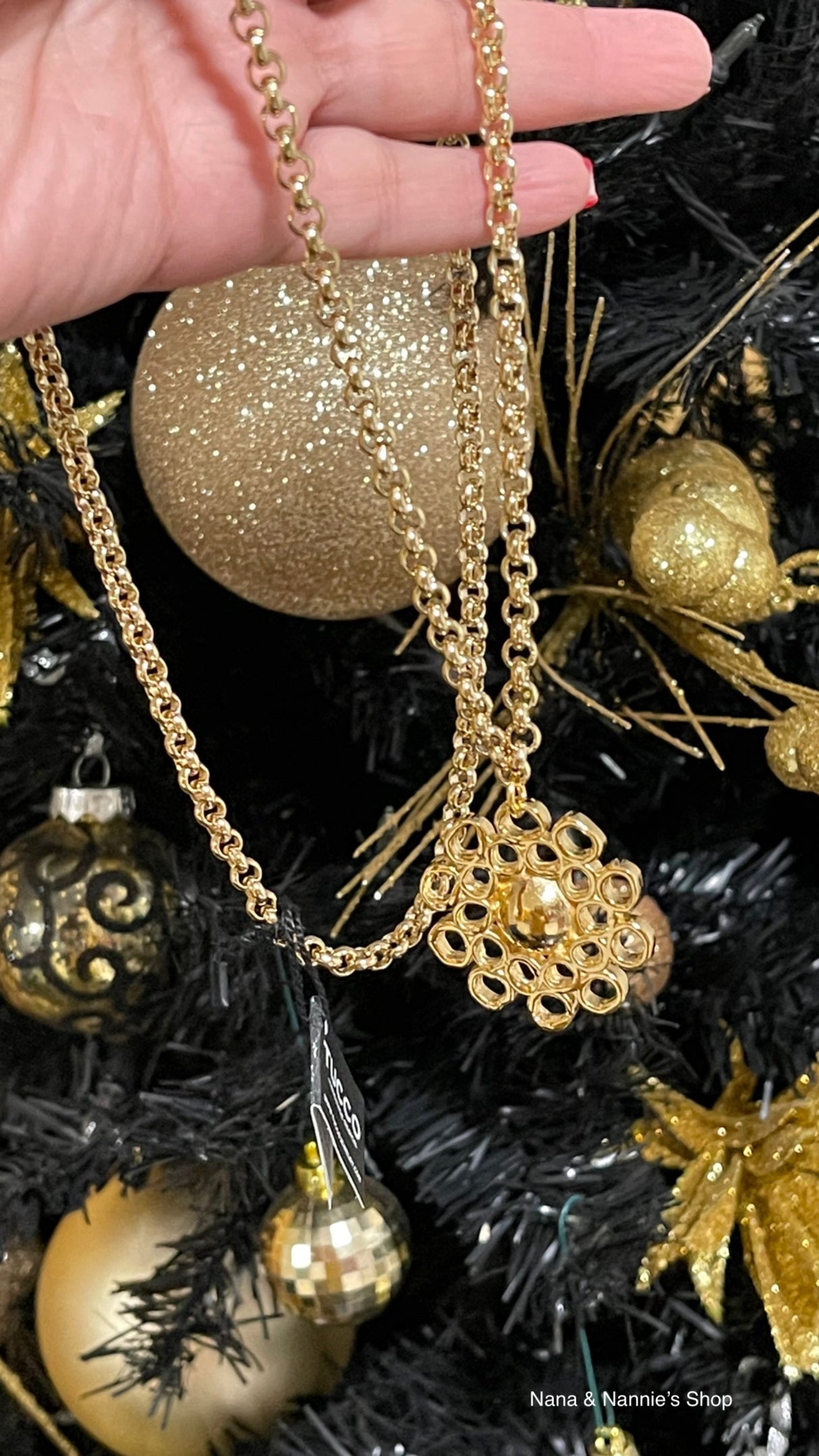 Tucco flower charm necklace