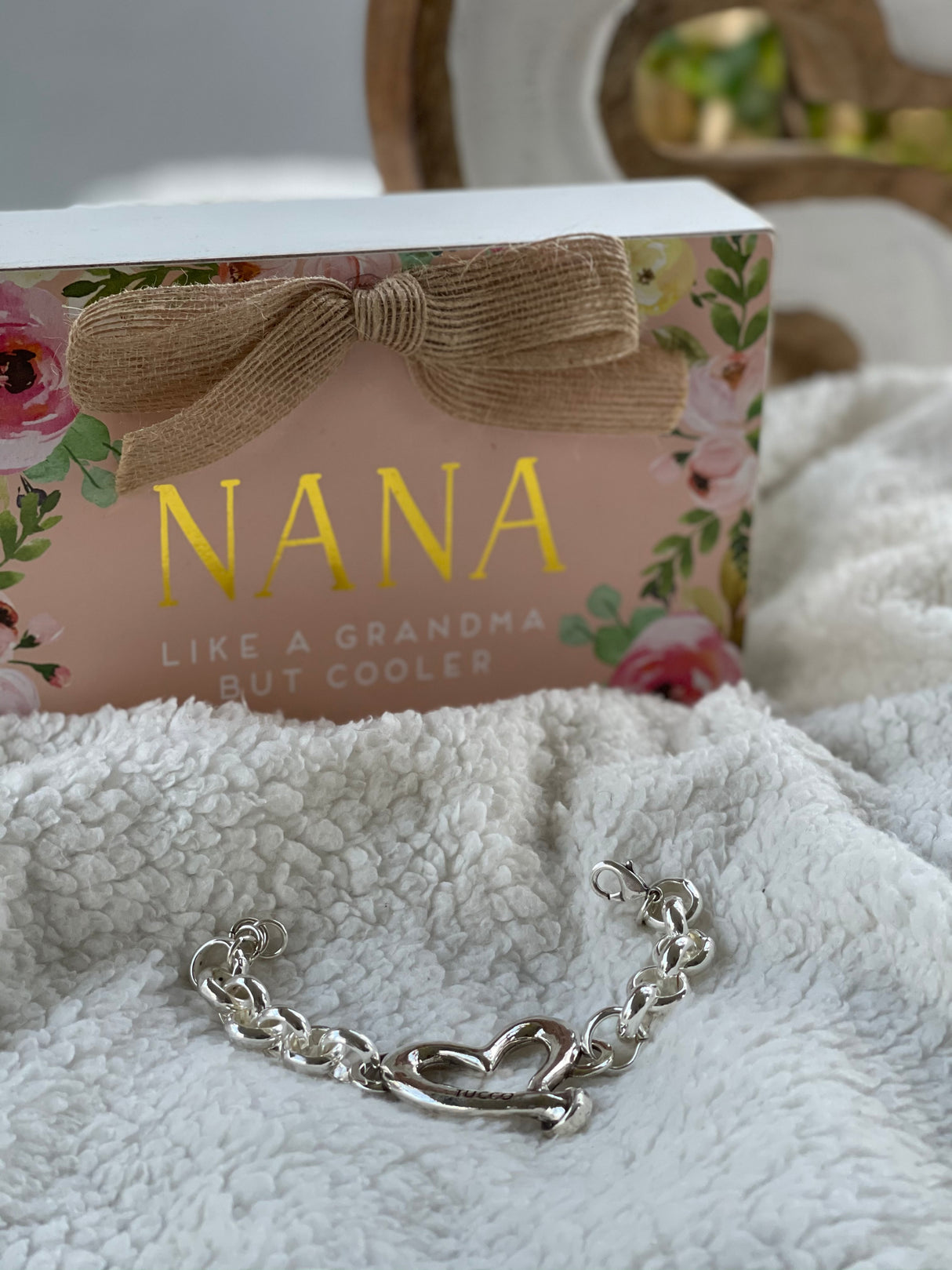 Tucco heart bracelet