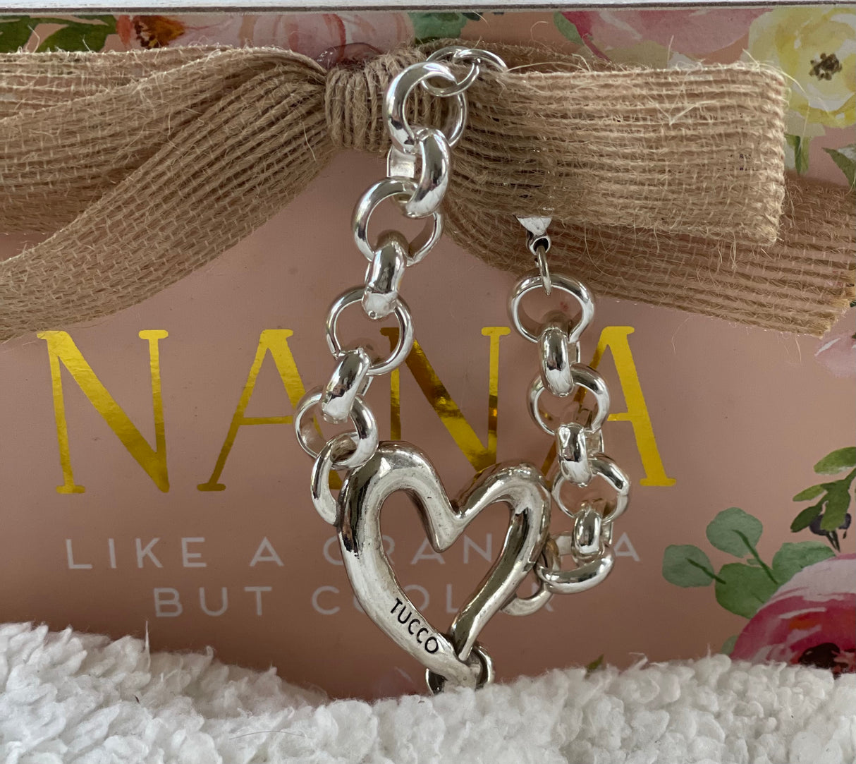 Tucco heart bracelet