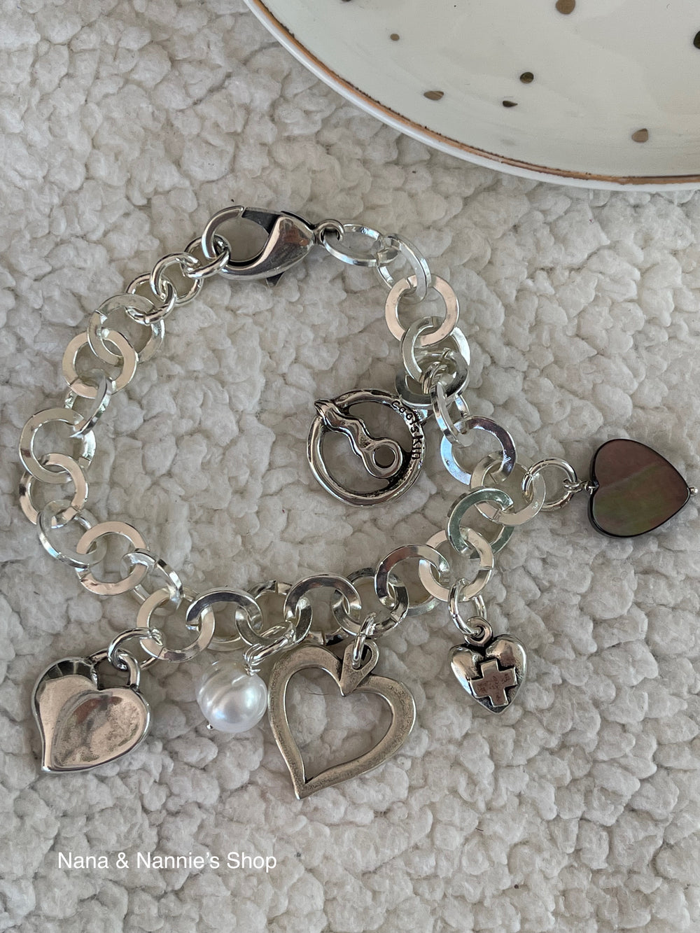 Coolskin bracelet (nacar heart)