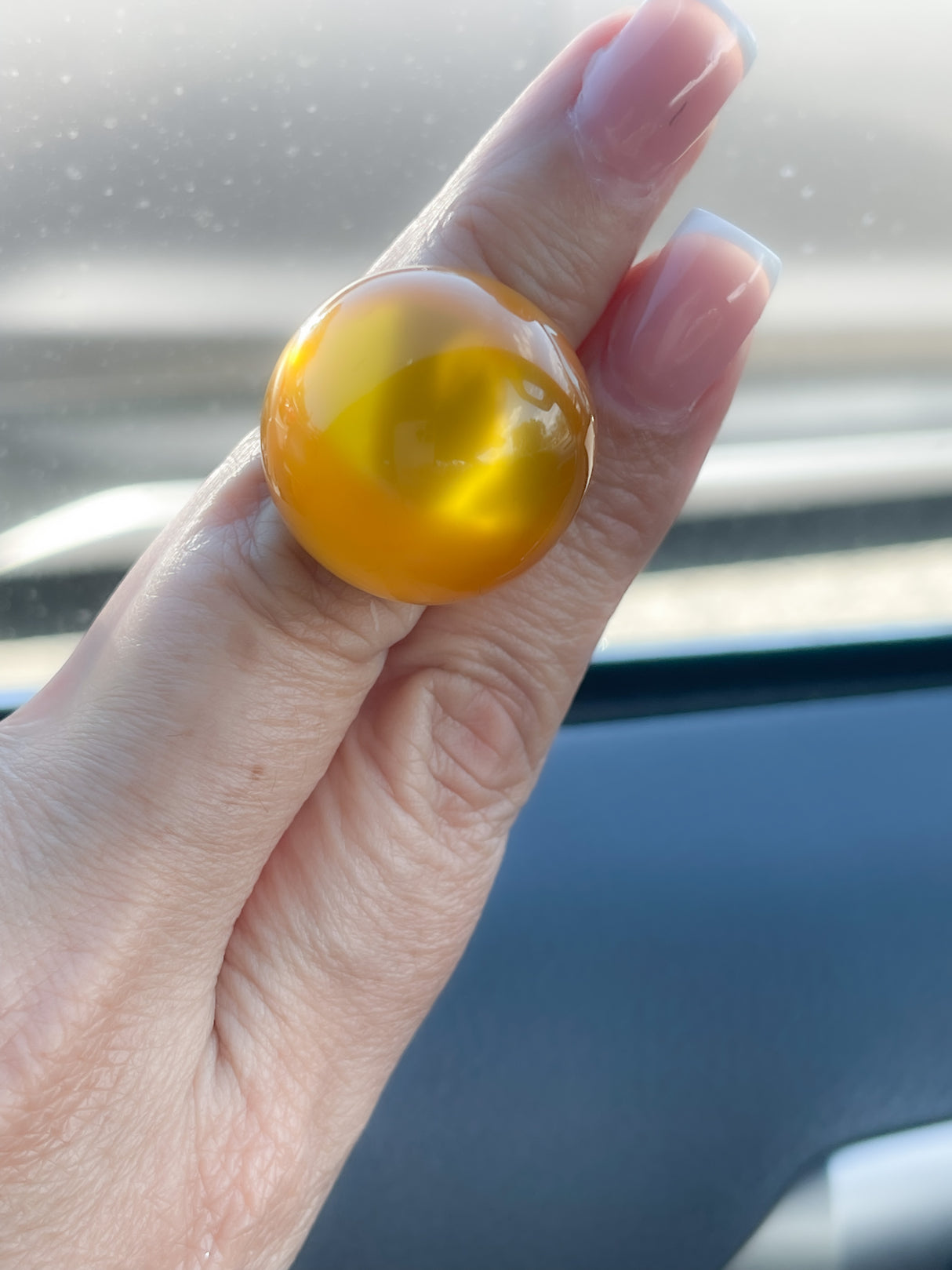 Globe ring by Antúra