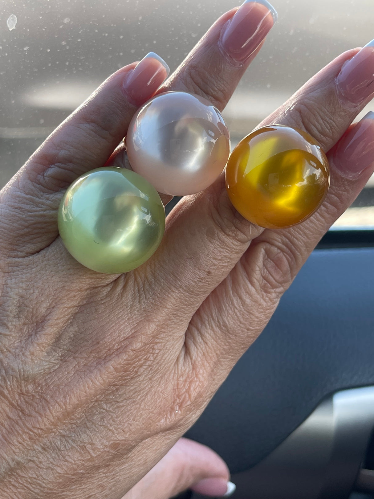 Globe ring by Antúra