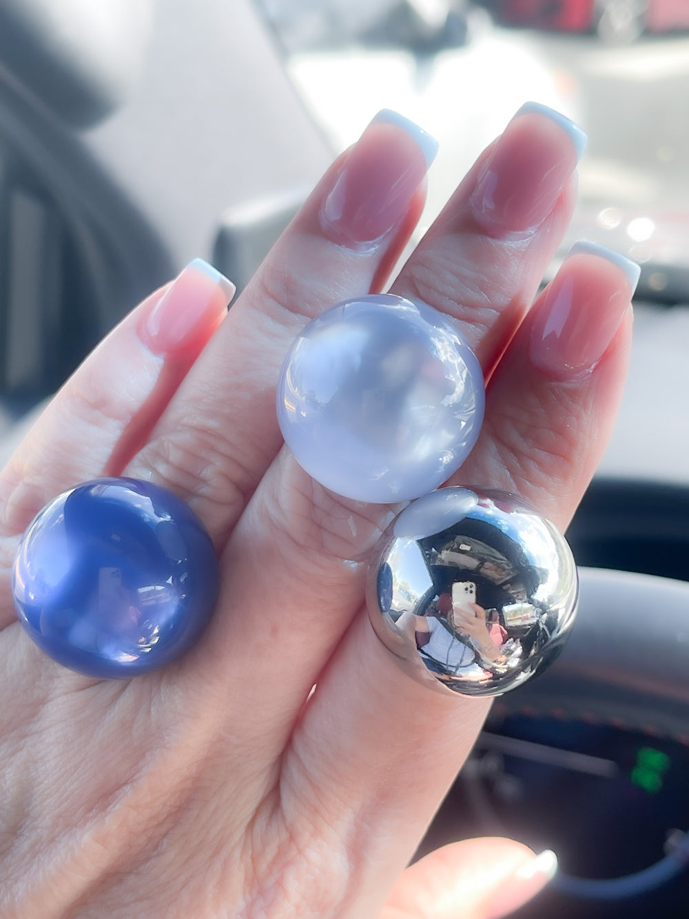 Globe ring by Antúra