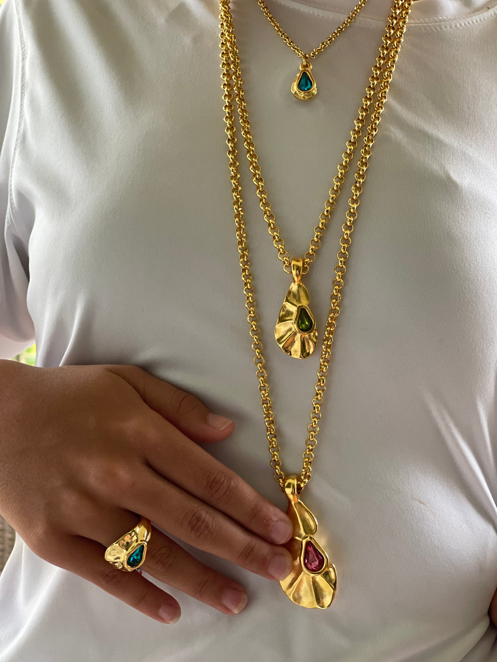 Tra-La-Ra Necklace (Triple layers)