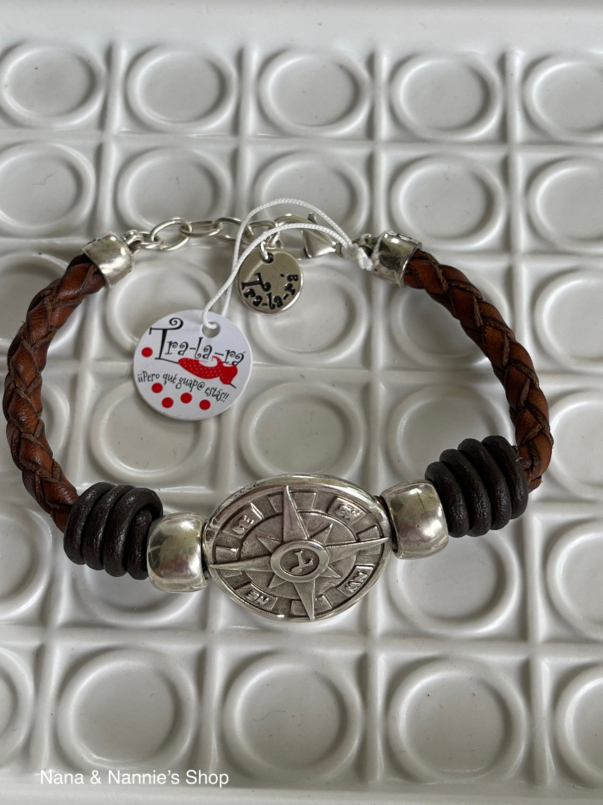 Tra-la-ra leather bracelet