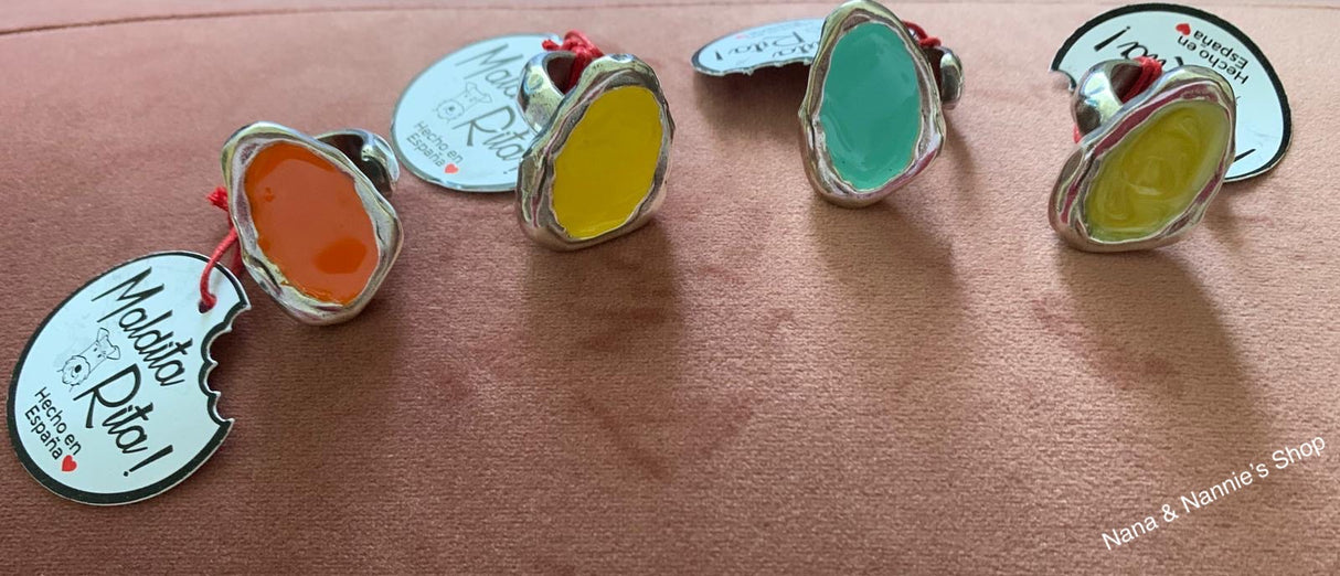 Maldita Rita ring