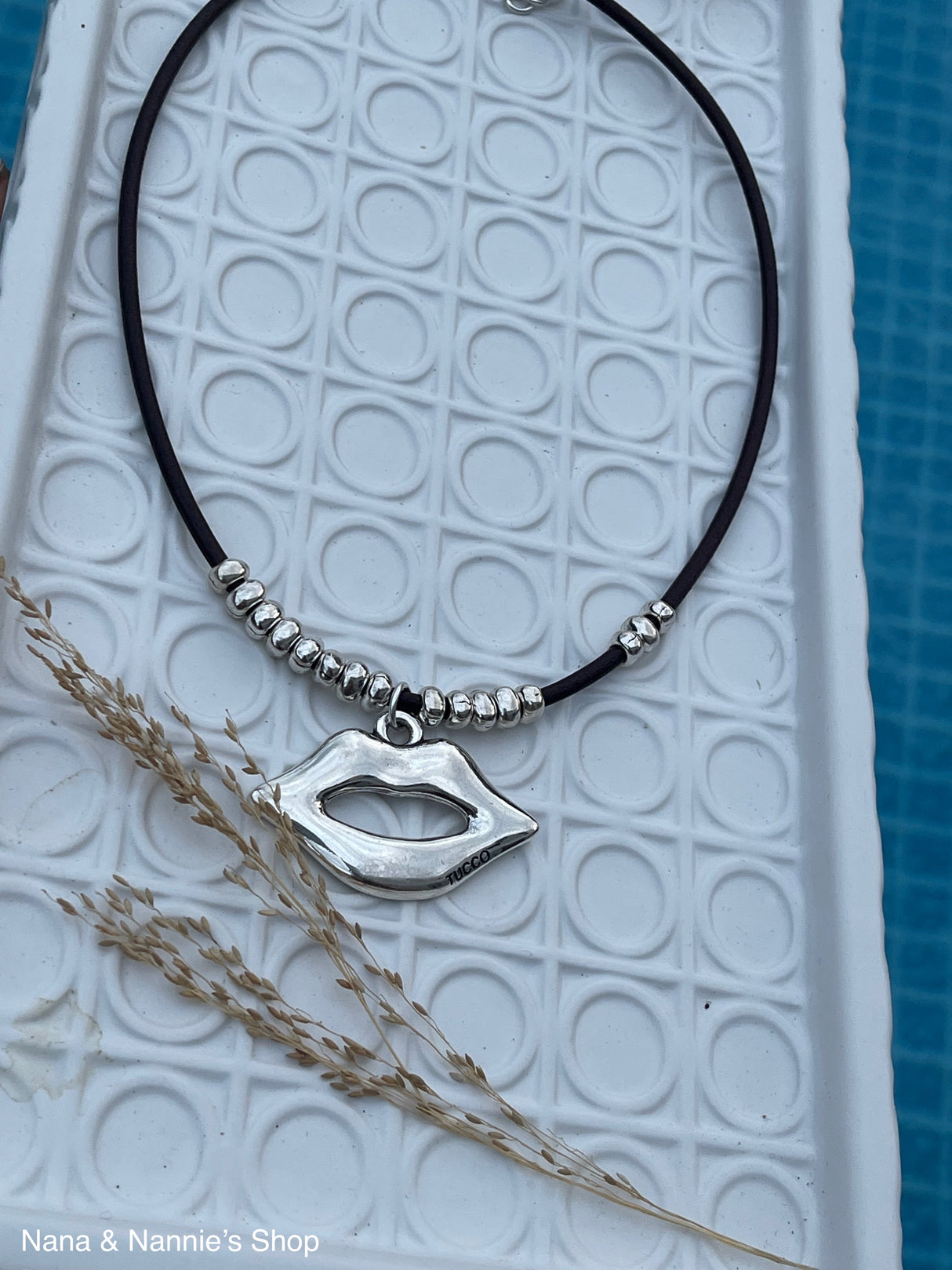 Tucco Necklace ( Kiss Me Collection)