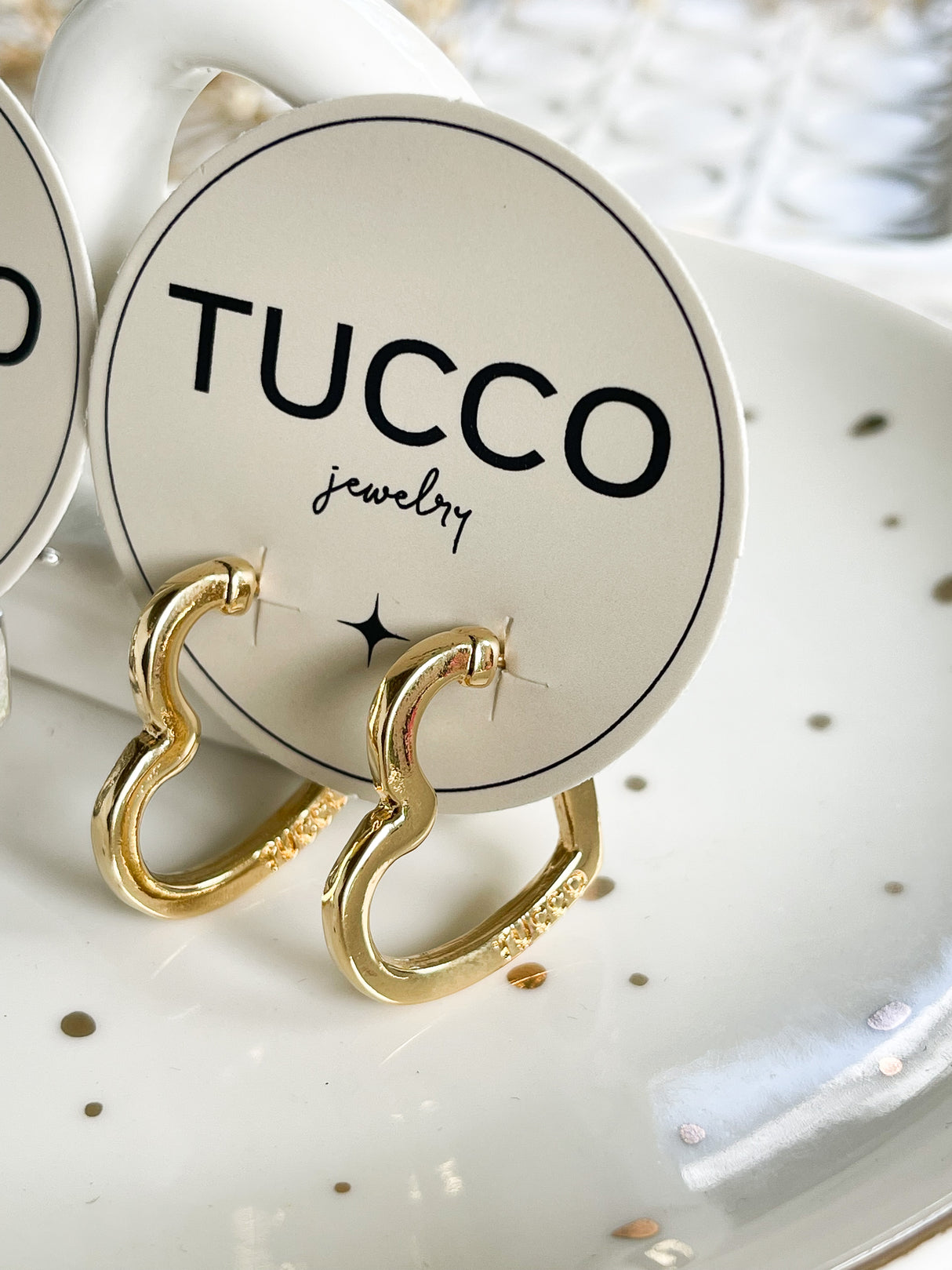 Tucco earrings (heart siluette)