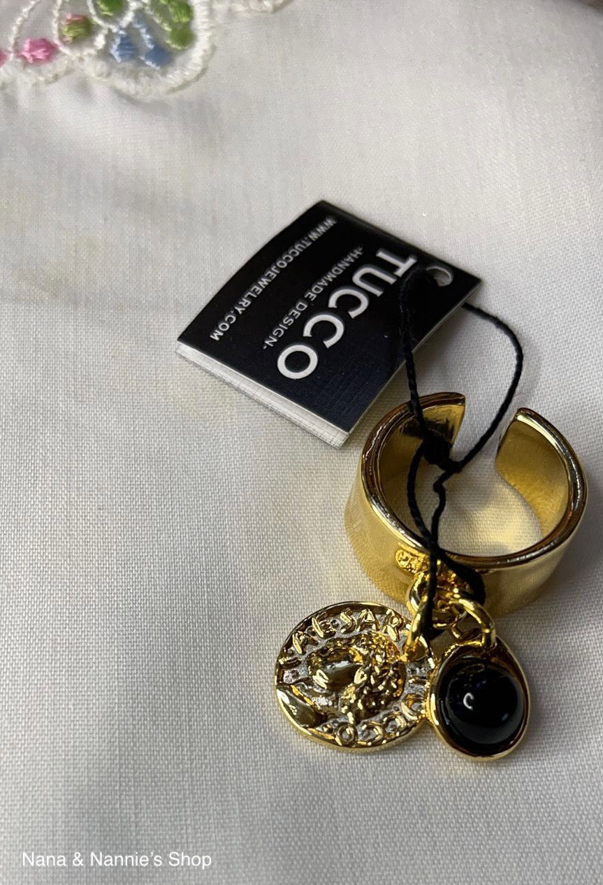 Tucco Ring (charms & stone)