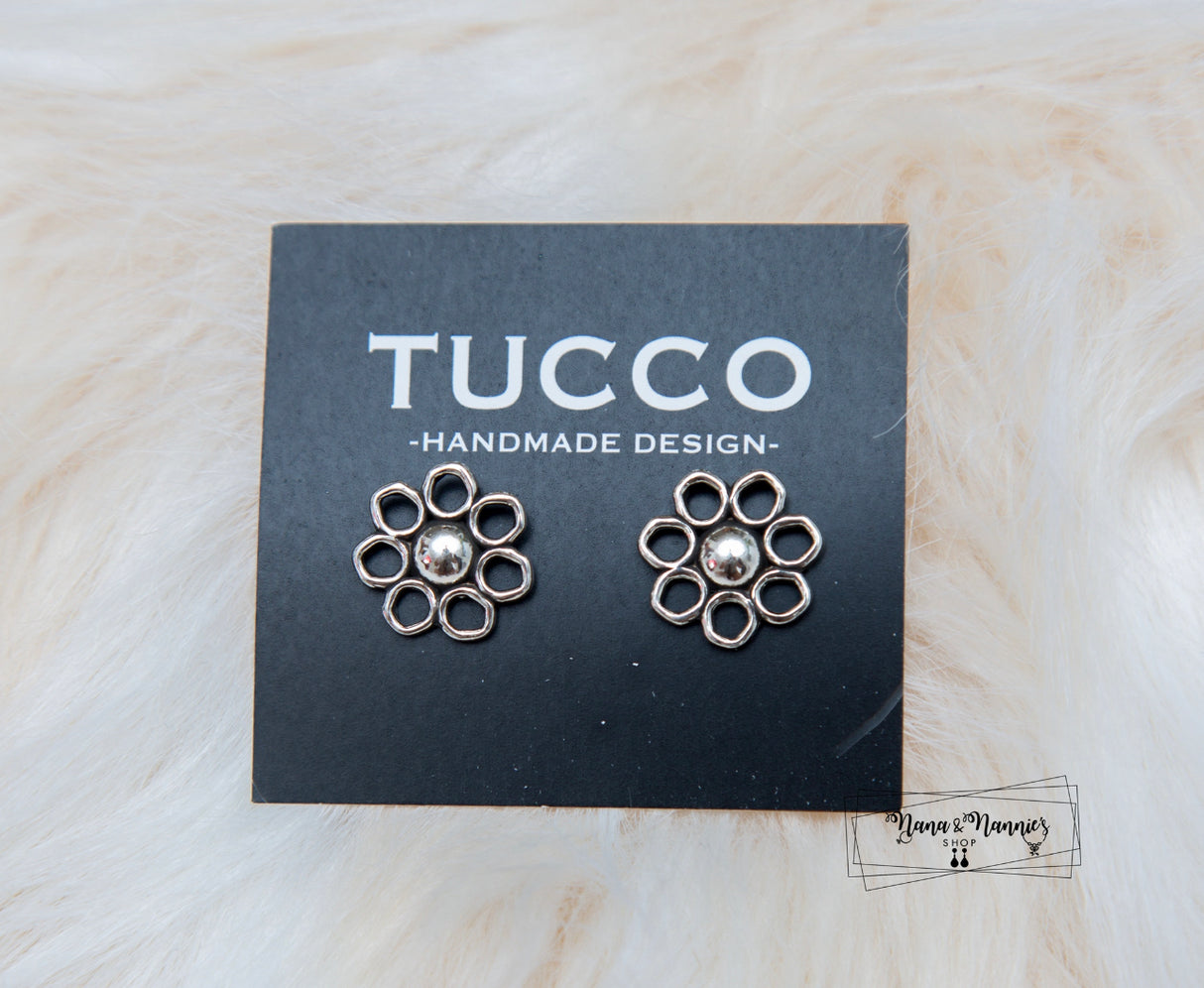 Tucco flower earrings
