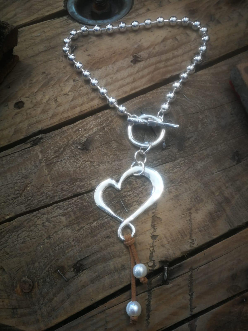 Coolskin necklace with heart