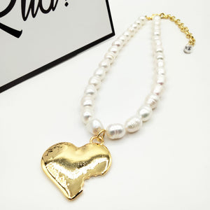 Maldita Rita necklace Corazón Mordido Collection