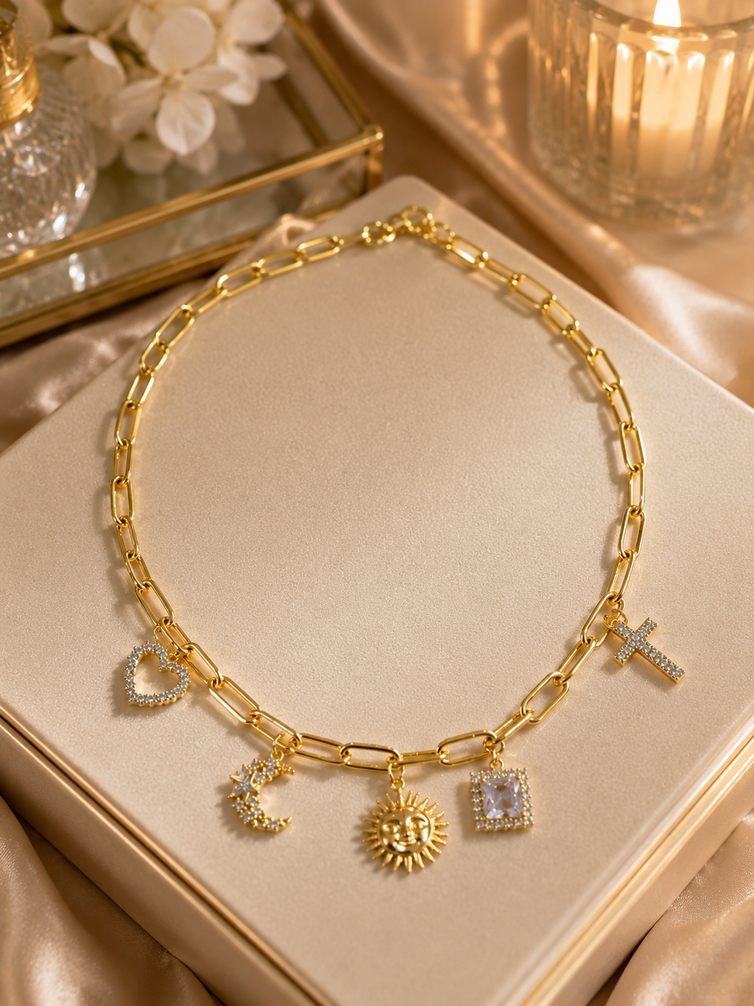 Alora necklace