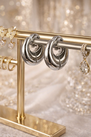 Valira Sculpted Dome Hoops