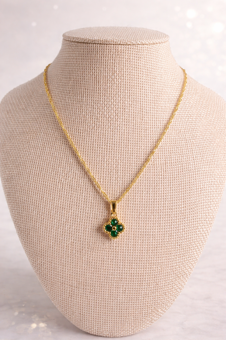 Eliana single clover