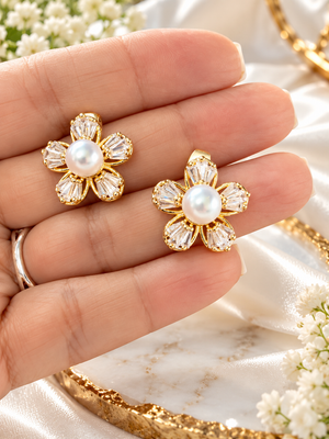 Flora Pearl Flower Earrings