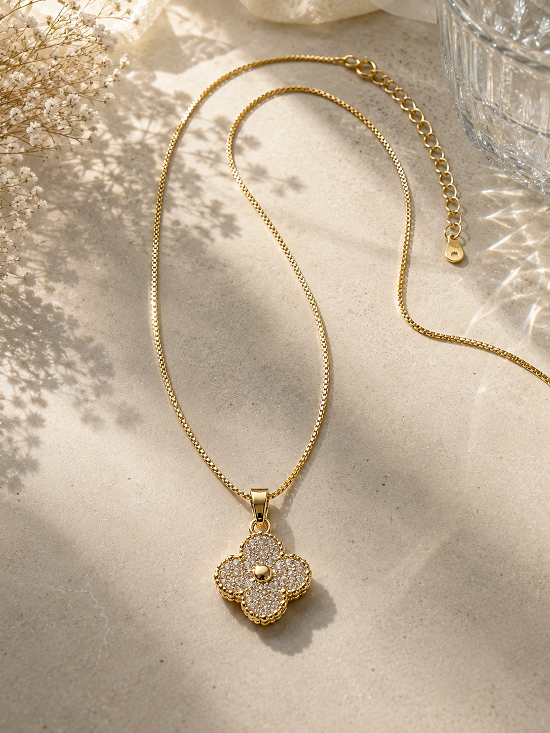 Aveline nEcklace