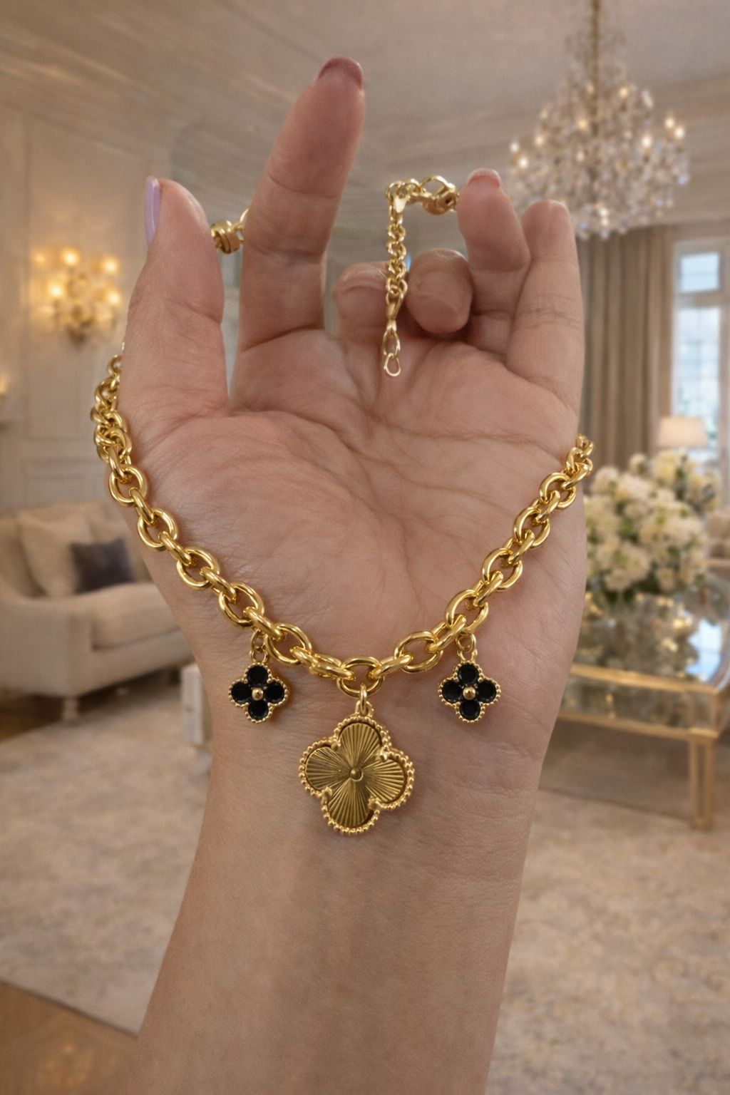Valeria Noir Clover Bracelet