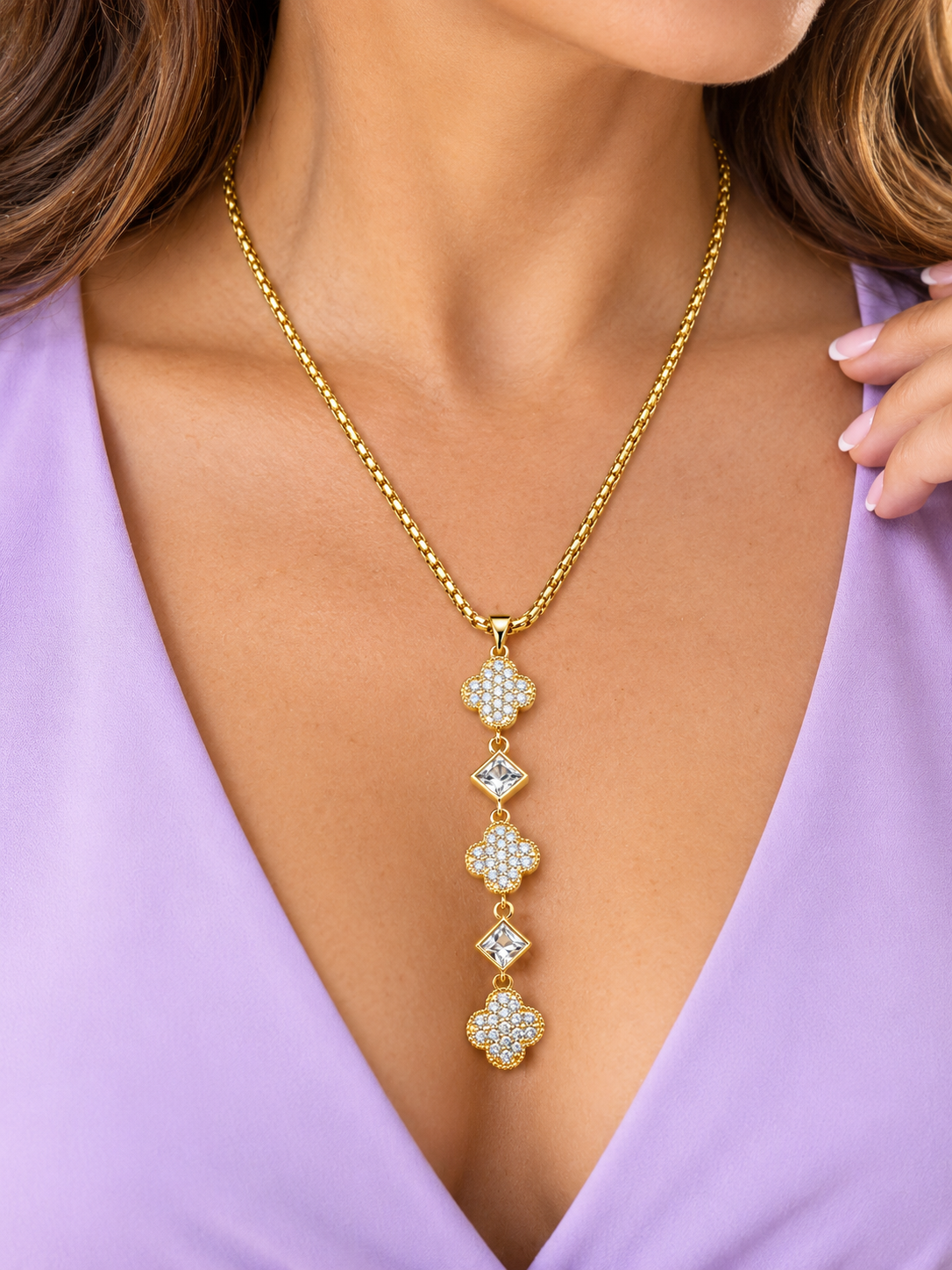 Clover Allure necklace