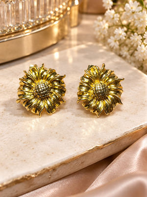 Solara sunflower earrings
