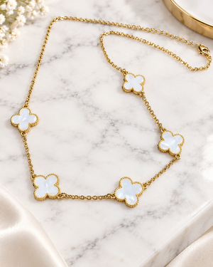 Eliana petite clover necklace