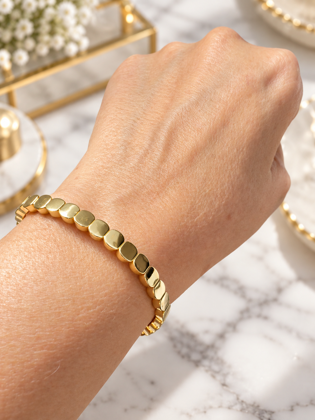 Liora Elastic Bracelet