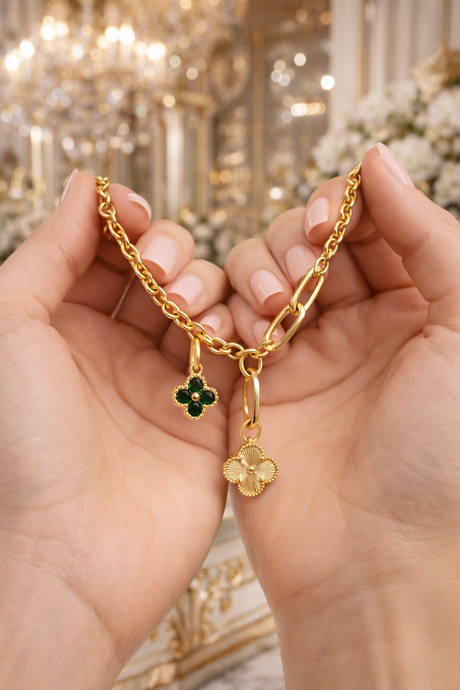 Eliana clover necklace