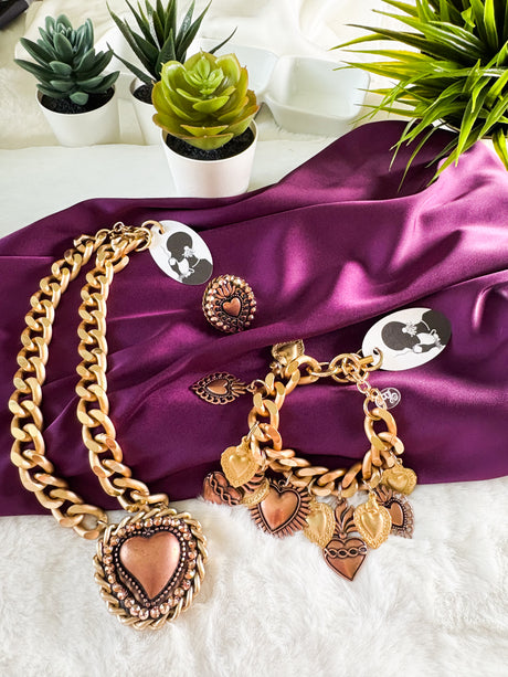 B.E. bronce bracelet