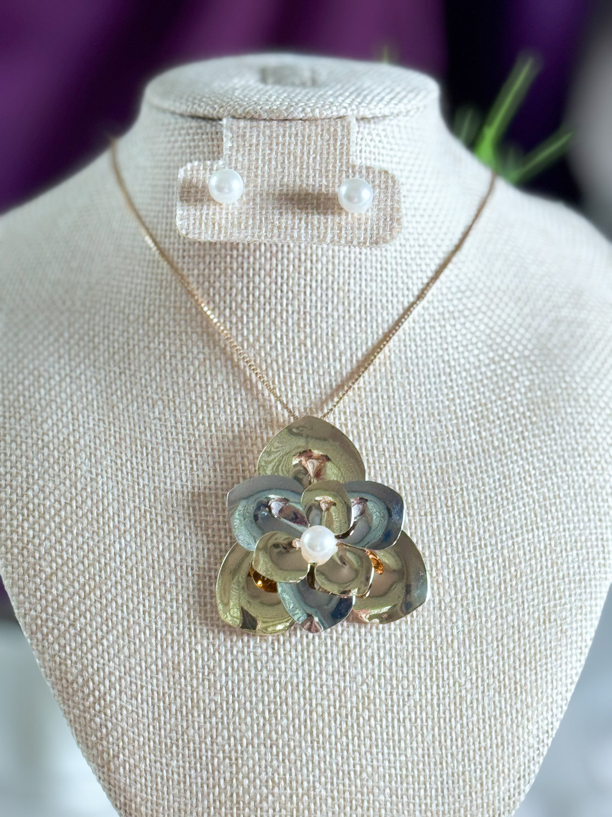 Teodora necklace & earrings set