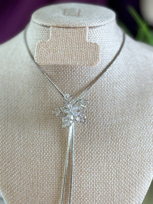 Jemima lariat necklace