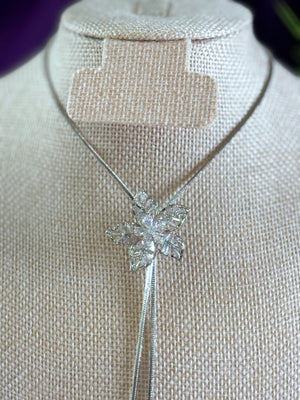 Jemima lariat necklace